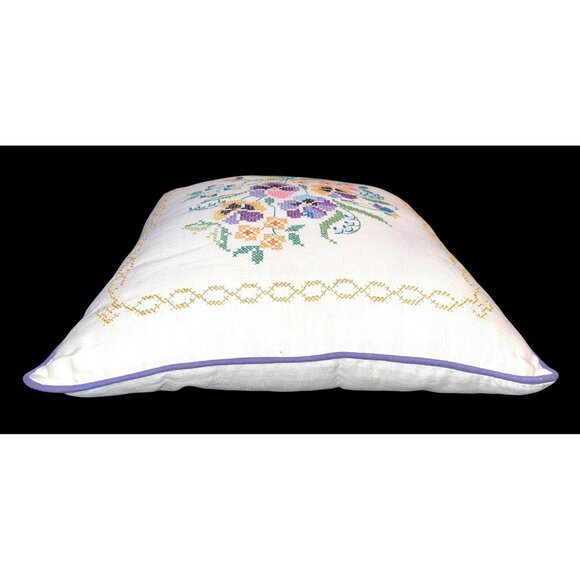 Handmade Floral Cross-Stitch Throw Pillow 14" Square Purple Piping   Linen - Picture 6 of 6